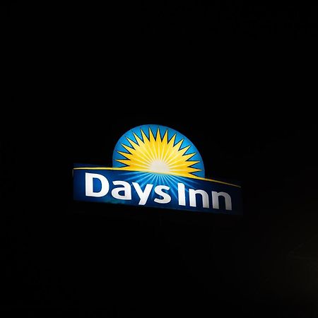 Days Inn By Wyndham Troy Εξωτερικό φωτογραφία